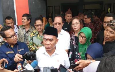 Mendikbud: Tidak Liar, Bila Pungutan Berdasarkan Permendikbud No 75 Tahun 2016